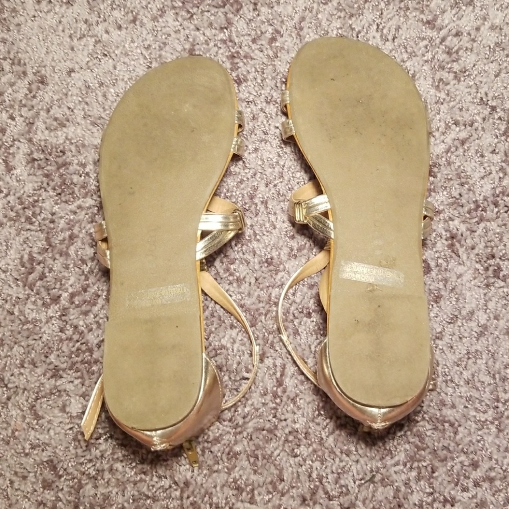 Sandals - Picture 3 of 4